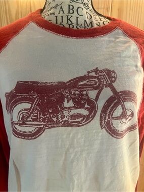 ☘️💋Lucky Brand Red and White Raglan Motorcycle Graphic Long Sleeve Tee💋☘️